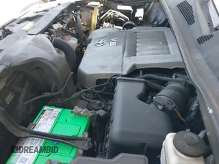 ✅ 2011 Toyota Highlander • VIN: 5TDZK3EH8BS045933 • Lot: 42084835. Wystawiony na IAAI z przebiegiem 143 777 mil. Bezpłatny archiwum sprzedaży aukcyjnych z USA i szczegółowy raport historii pojazdu na DreamBid. Zdjęcie 19.