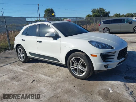 ✅ 2018 Porsche Macan • VIN: WP1AA2A55JLB09317 • Lot: 43618455. Wystawiony na IAAI z przebiegiem 51 880 mil. Bezpłatny archiwum sprzedaży aukcyjnych z USA i szczegółowy raport historii pojazdu na DreamBid. Zdjęcie 1.