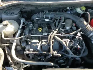 ✅ 2021 Ford Escape Titanium • VIN: 1FMCU9J99MUA57746 • Lot: 84167555. Wystawiony na Copart z przebiegiem 109 135 mil. Bezpłatny archiwum sprzedaży aukcyjnych z USA i szczegółowy raport historii pojazdu na DreamBid. Zdjęcie 14.