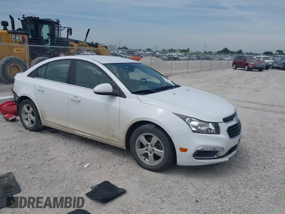 ✅ 2016 Chevrolet Cruze LT • VIN: 1G1PE5SBXG7225693 • Lot: 45312150. Wystawiony na IAAI z przebiegiem 121 830 mil. Bezpłatny archiwum sprzedaży aukcyjnych z USA i szczegółowy raport historii pojazdu na DreamBid. Zdjęcie 1.