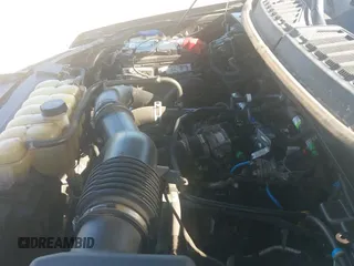 ✅ 2019 Ford F-150 XL • VIN: 1FTEX1EP1KKC64106 • Lot: 42161813. Wystawiony na IAAI z przebiegiem 127 387 mil. Bezpłatny archiwum sprzedaży aukcyjnych z USA i szczegółowy raport historii pojazdu na DreamBid. Zdjęcie 19.