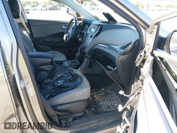 ✅ 2013 Hyundai Santa Fe Sport • VIN: 5XYZT3LB9DG094358 • Лот: 44977664. Опубликован ранее на IAAI с пробегом 194 734 миль. Бесплатный доступ к архиву аукционных продаж из США и подробный отчёт об истории автомобиля на DreamBid. Изображение 5.