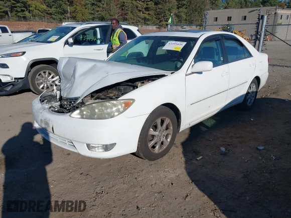 ✅ 2006 Toyota Camry SE • VIN: 4T1BE30K36U741785 • Lot: 43395420. Wystawiony na IAAI z przebiegiem 120 851 mil. Bezpłatny archiwum sprzedaży aukcyjnych z USA i szczegółowy raport historii pojazdu na DreamBid. Zdjęcie 2.