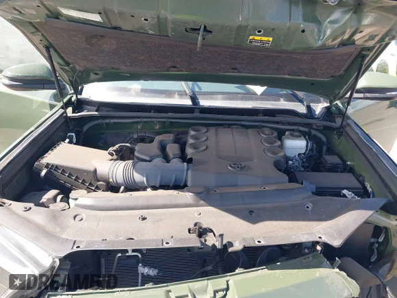 ✅ 2022 Toyota 4Runner TRD Off Road Premium • VIN: JTERU5JR2N6082853 • Lot: 43609623. Wystawiony na IAAI z przebiegiem 18 886 mil. Bezpłatny archiwum sprzedaży aukcyjnych z USA i szczegółowy raport historii pojazdu na DreamBid. Zdjęcie 10.