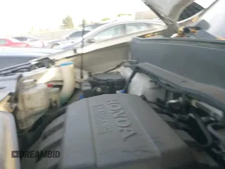 ✅ 2012 Honda Pilot Touring • VIN: 5FNYF3H91CB033147 • Lot: 43676656. Listed on IAAI with 282,360 mi. Free auction sales archive from the USA and detailed vehicle history report at DreamBid. Image 19.