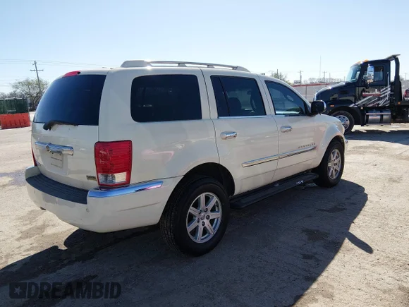 ✅ 2007 Chrysler Aspen Limited • VIN: 1A8HW58P77F585742 • Лот: 44584748. Опубликован ранее на IAAI с пробегом 176 045 миль. Бесплатный доступ к архиву аукционных продаж из США и подробный отчёт об истории автомобиля на DreamBid. Изображение 4.