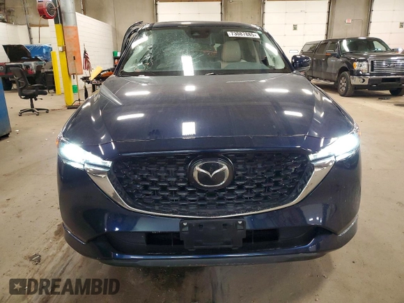 ✅ 2024 Mazda CX-5 S Carbon Edition • VIN: JM3KFBCL6R0411920 • Lot: 73087885. Wystawiony na Copart z przebiegiem 22 657 mil. Bezpłatny archiwum sprzedaży aukcyjnych z USA i szczegółowy raport historii pojazdu na DreamBid. Zdjęcie 5.