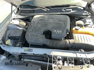 ✅ 2015 Dodge Challenger SXT • VIN: 2C3CDZAG6FH763960 • Lot: 92834785. Wystawiony na Copart z przebiegiem 107 132 mil. Bezpłatny archiwum sprzedaży aukcyjnych z USA i szczegółowy raport historii pojazdu na DreamBid. Zdjęcie 11.