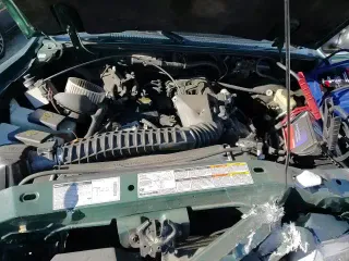 ✅ 1999 Mazda B-Series SE • VIN: 4F4ZR17X2XTM12278 • Лот: 81875814. Опубликован ранее на Copart с пробегом 146 822 миль. Бесплатный доступ к архиву аукционных продаж из США и подробный отчёт об истории автомобиля на DreamBid. Изображение 13.