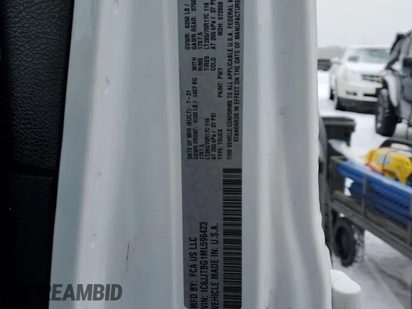 ✅ 2021 Jeep Gladiator Rubicon • VIN: 1C6JJTBG1ML596423 • Lot: 42501195. Wystawiony na Copart z przebiegiem 34 430 mil. Bezpłatny archiwum sprzedaży aukcyjnych z USA i szczegółowy raport historii pojazdu na DreamBid. Zdjęcie 12.