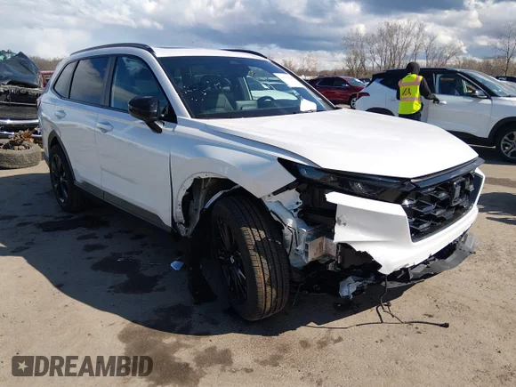 ✅ 2026 Honda CR-V Sport Touring • VIN: 5J6RS6H9XTL006750 • Lot: 44797585. Listed on IAAI with 2,380 mi. Free auction sales archive from the USA and detailed vehicle history report at DreamBid. Image 1.