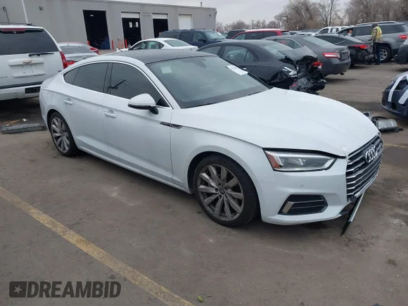 ✅ 2018 Audi A5 Sportback Premium Plus • VIN: WAUBNCF58JA121186 • Лот: 41313462. Опубліковано раніше на IAAI з пробігом 43 021 миль. Безкоштовний доступ до архіву аукціонних продажів зі США та докладний звіт про історію автомобіля на DreamBid. Зображення 1.