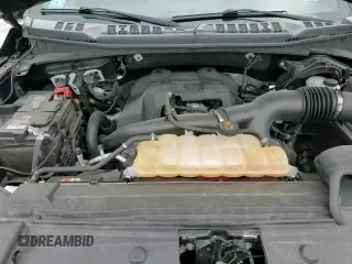 ✅ 2018 Ford F-150 XLT • VIN: 1FTEW1EP8JFB77460 • Lot: 90304725. Wystawiony na Copart z przebiegiem 68 686 mil. Bezpłatny archiwum sprzedaży aukcyjnych z USA i szczegółowy raport historii pojazdu na DreamBid. Zdjęcie 15.