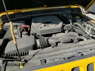 ✅ 2019 Jeep Wrangler Unlimited Sport S • VIN: 1C4HJXDNXKW553558 • Lot: 87264315. Listed on Copart with 40,153 mi. Free auction sales archive from the USA and detailed vehicle history report at DreamBid. Image 13.