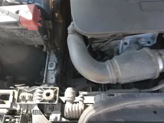 ✅ 2017 Jaguar XE 25t Premium • VIN: SAJAD4BG8HA959020 • Lot: 87476025. Wystawiony na Copart z przebiegiem 111 576 mil. Bezpłatny archiwum sprzedaży aukcyjnych z USA i szczegółowy raport historii pojazdu na DreamBid. Zdjęcie 13.