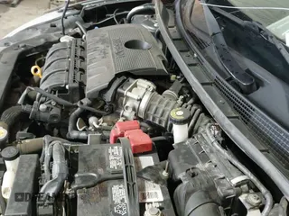 ✅ 2015 Nissan Sentra SV • VIN: 3N1AB7AP1FL688270 • Lot: 43102582. Wystawiony na IAAI z przebiegiem 88 370 mil. Bezpłatny archiwum sprzedaży aukcyjnych z USA i szczegółowy raport historii pojazdu na DreamBid. Zdjęcie 19.