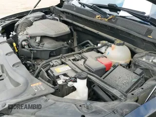 ✅ 2023 Chevrolet Blazer RS • VIN: 3GNKBKRS9PS213154 • Lot: 43599202. Wystawiony na IAAI z przebiegiem 59 133 mil. Bezpłatny archiwum sprzedaży aukcyjnych z USA i szczegółowy raport historii pojazdu na DreamBid. Zdjęcie 20.