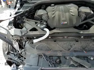 ✅ 2022 BMW X5 M • VIN: 5YMJU0C05N9K73241 • Lot: 64549395. Wystawiony na Copart z przebiegiem 77 513 mil. Bezpłatny archiwum sprzedaży aukcyjnych z USA i szczegółowy raport historii pojazdu na DreamBid. Zdjęcie 14.