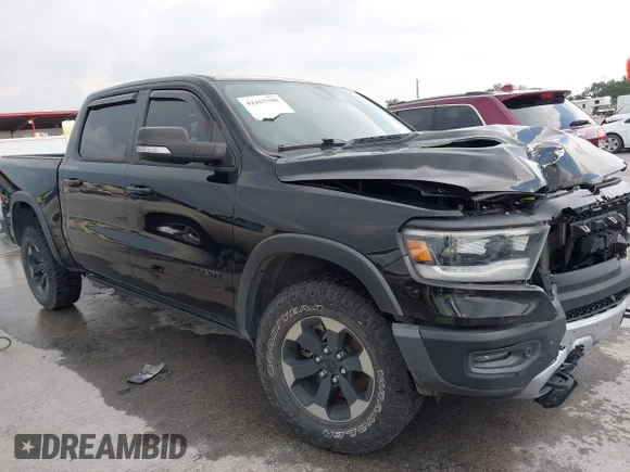 ✅ 2019 Ram 1500 Sport • VIN: 1C6SRFLT2KN914674 • Lot: 42167798. Wystawiony na IAAI z przebiegiem 23 214 mil. Bezpłatny archiwum sprzedaży aukcyjnych z USA i szczegółowy raport historii pojazdu na DreamBid. Zdjęcie 1.