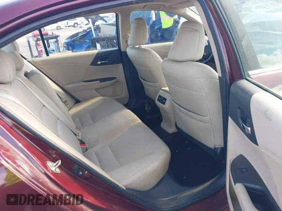✅ 2016 Honda Accord EX-L • VIN: 1HGCR2F8XGA242392 • Lot: 45160460. Wystawiony na IAAI z przebiegiem 138 346 mil. Bezpłatny archiwum sprzedaży aukcyjnych z USA i szczegółowy raport historii pojazdu na DreamBid. Zdjęcie 8.
