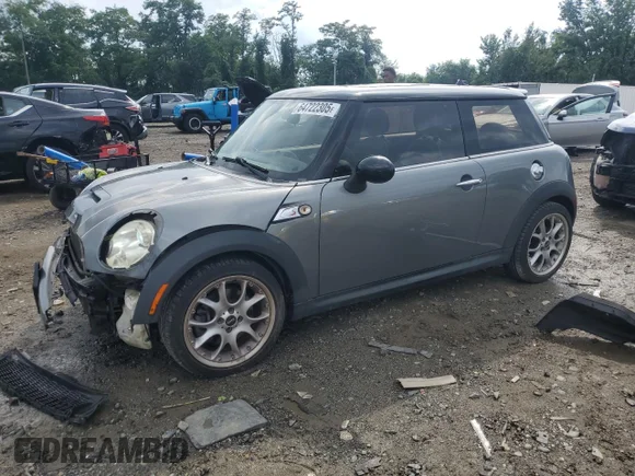 ✅ 2007 MINI Hardtop S • VIN: WMWMF73567TT84632 • Lot: 64722305. Listed on Copart with 116,633 mi. Free auction sales archive from the USA and detailed vehicle history report at DreamBid. Image 1.