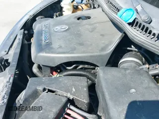 ✅ 2002 Volkswagen Beetle GLX • VIN: 3VWDD21C42M423638 • Lot: 42956551. Listed on IAAI with 166,660 mi. Free auction sales archive from the USA and detailed vehicle history report at DreamBid. Image 12.