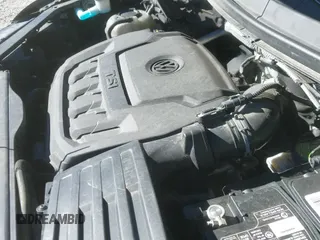 ✅ 2019 Volkswagen Tiguan S • VIN: 3VV0B7AX6KM026893 • Lot: 43550464. Wystawiony na IAAI z przebiegiem 89 653 mil. Bezpłatny archiwum sprzedaży aukcyjnych z USA i szczegółowy raport historii pojazdu na DreamBid. Zdjęcie 19.