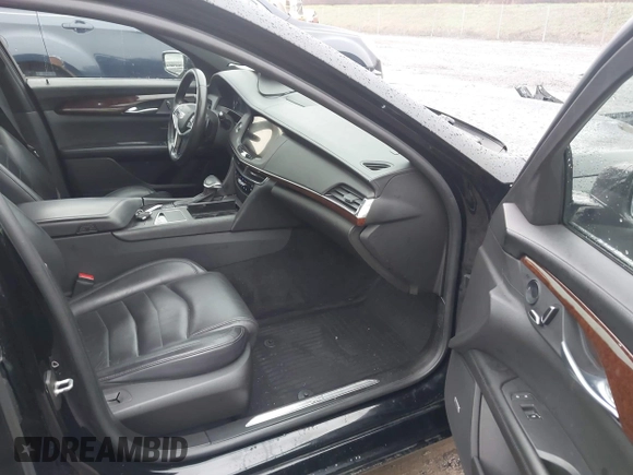 ✅ 2018 Cadillac CT6 AWD • VIN: 1G6KB5RS0JU157951 • Lot: 44738639. Wystawiony na IAAI z przebiegiem 103 849 mil. Bezpłatny archiwum sprzedaży aukcyjnych z USA i szczegółowy raport historii pojazdu na DreamBid. Zdjęcie 5.