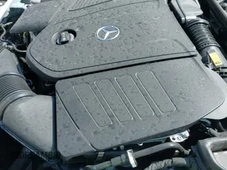 ✅ 2025 Mercedes-Benz C 300 • VIN: W1KAF4GB7SR254357 • Lot: 42392607. Wystawiony na IAAI z przebiegiem 2 846 mil. Bezpłatny archiwum sprzedaży aukcyjnych z USA i szczegółowy raport historii pojazdu na DreamBid. Zdjęcie 21.