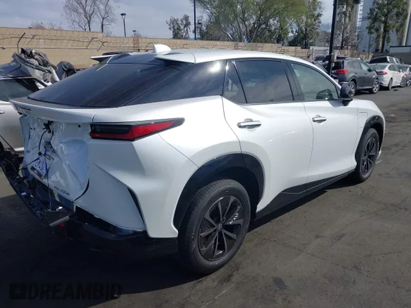 ✅ 2026 LEXUS RZ 350E • VIN: JTJBDADB5TA001350 • Лот: 44545062. Опубліковано раніше на IAAI з пробігом 471 миль. Безкоштовний доступ до архіву аукціонних продажів зі США та докладний звіт про історію автомобіля на DreamBid. Зображення 4.