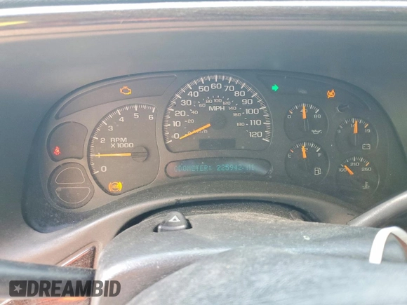 ✅ 2005 Chevrolet Tahoe LS • VIN: 1GNEC13V55R233408 • Lot: 48495546. Wystawiony na Copart z przebiegiem 225 942 mil. Bezpłatny archiwum sprzedaży aukcyjnych z USA i szczegółowy raport historii pojazdu na DreamBid. Zdjęcie 9.