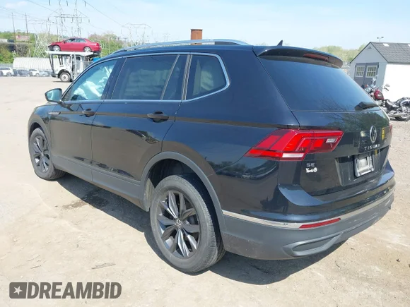 ✅ 2023 Volkswagen Tiguan SE • VIN: 3VVMB7AX5PM016252 • Лот: 44928103. Опубліковано раніше на IAAI з пробігом 51 247 миль. Безкоштовний доступ до архіву аукціонних продажів зі США та докладний звіт про історію автомобіля на DreamBid. Зображення 3.