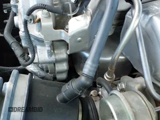 ✅ 2022 Chevrolet Camaro 1LT • VIN: 1G1FB1RX7N0123076 • Lot: 42699752. Wystawiony na IAAI z przebiegiem 71 799 mil. Bezpłatny archiwum sprzedaży aukcyjnych z USA i szczegółowy raport historii pojazdu na DreamBid. Zdjęcie 17.