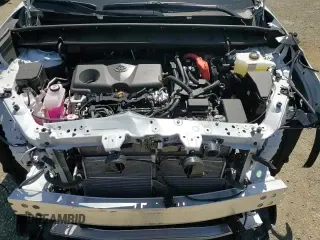 ✅ 2025 Toyota Highlander Hybrid XLE • VIN: 5TDKBRCH3SS666424 • Лот: 70220595. Опубликован ранее на Copart с пробегом 5 741 миль. Бесплатный доступ к архиву аукционных продаж из США и подробный отчёт об истории автомобиля на DreamBid. Изображение 14.