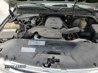 ✅ 2002 Chevrolet Suburban LS • VIN: 3GNEC16Z42G147856 • Лот: 87440274. Опубликован ранее на Copart с пробегом 279 092 миль. Бесплатный доступ к архиву аукционных продаж из США и подробный отчёт об истории автомобиля на DreamBid. Изображение 14.