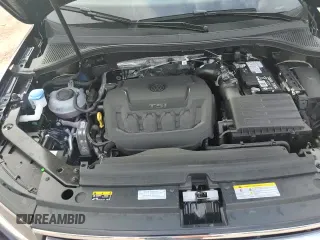 ✅ 2024 Volkswagen Tiguan SE • VIN: 3VVNB7AX0RM205107 • Lot: 45608925. Wystawiony na Copart z przebiegiem Nie podano. Bezpłatny archiwum sprzedaży aukcyjnych z USA i szczegółowy raport historii pojazdu na DreamBid. Zdjęcie 14.