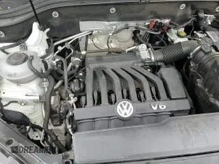 ✅ 2018 Volkswagen Atlas SEL • VIN: 1V2RR2CA3JC544374 • Лот: 84243375. Опубликован ранее на Copart с пробегом 84 386 миль. Бесплатный доступ к архиву аукционных продаж из США и подробный отчёт об истории автомобиля на DreamBid. Изображение 15.