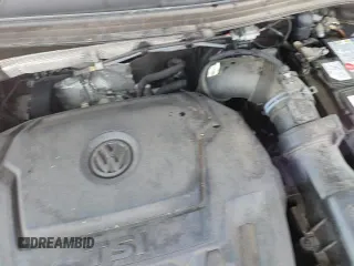 ✅ 2018 Volkswagen Tiguan SEL Premium • VIN: 3VV4B7AX2JM197334 • Lot: 69982405. Wystawiony na Copart z przebiegiem 94 256 mil. Bezpłatny archiwum sprzedaży aukcyjnych z USA i szczegółowy raport historii pojazdu na DreamBid. Zdjęcie 17.