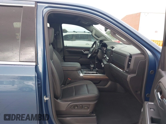 ✅ 2024 GMC Sierra 1500 SLT • VIN: 1GTPHDED8RZ400276 • Lot: 44784103. Wystawiony na IAAI z przebiegiem 35 506 mil. Bezpłatny archiwum sprzedaży aukcyjnych z USA i szczegółowy raport historii pojazdu na DreamBid. Zdjęcie 5.