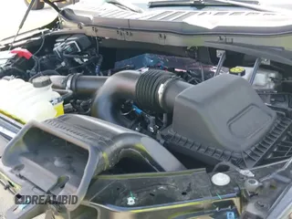 ✅ 2025 Ford F-150 XLT • VIN: 1FTEW3KP4SKE27155 • Lot: 42998725. Wystawiony na IAAI z przebiegiem 4 808 mil. Bezpłatny archiwum sprzedaży aukcyjnych z USA i szczegółowy raport historii pojazdu na DreamBid. Zdjęcie 20.