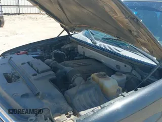 ✅ 2015 Lincoln Navigator • VIN: 5LMJJ3HT8FEJ09361 • Лот: 41962747. Опубликован ранее на IAAI с пробегом 251 312 миль. Бесплатный доступ к архиву аукционных продаж из США и подробный отчёт об истории автомобиля на DreamBid. Изображение 19.