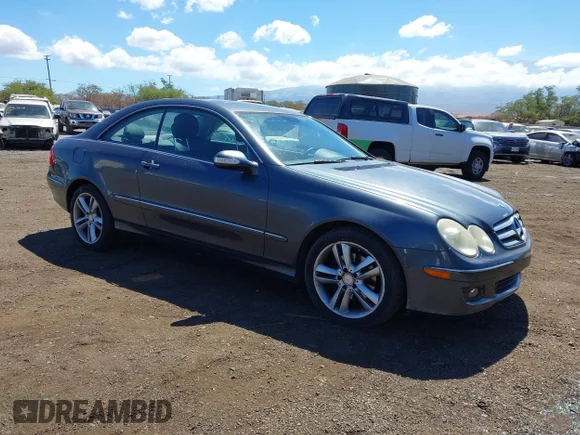 ✅ 2008 Mercedes-Benz CLK 350 • VIN: WDBTJ56H58F253844 • Lot: 43162087. Wystawiony na IAAI z przebiegiem 129 165 mil. Bezpłatny archiwum sprzedaży aukcyjnych z USA i szczegółowy raport historii pojazdu na DreamBid. Zdjęcie 1.