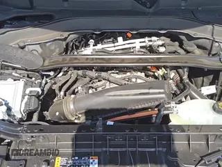 ✅ 2025 Ford Explorer ST-Line • VIN: 1FMUK8KH4SGB40054 • Lot: 54889915. Listed on Copart with 3,701 mi. Free auction sales archive from the USA and detailed vehicle history report at DreamBid. Image 14.