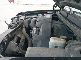 ✅ 2009 Chevrolet Silverado 1500 LTZ • VIN: 3GCEK33319G147931 • Lot: 43416633. Listed on IAAI with 265,653 mi. Free auction sales archive from the USA and detailed vehicle history report at DreamBid. Image 19.