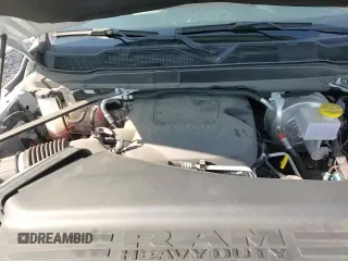 ✅ 2022 Ram 2500 Tradesman • VIN: 3C6MR5AJ9NG272763 • Лот: 71840645. Опубликован ранее на Copart с пробегом 6 137 миль. Бесплатный доступ к архиву аукционных продаж из США и подробный отчёт об истории автомобиля на DreamBid. Изображение 13.