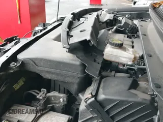 ✅ 2020 Nissan Pathfinder SL • VIN: 5N1DR2CM3LC637027 • Lot: 43399065. Listed on IAAI with 116,814 mi. Free auction sales archive from the USA and detailed vehicle history report at DreamBid. Image 19.