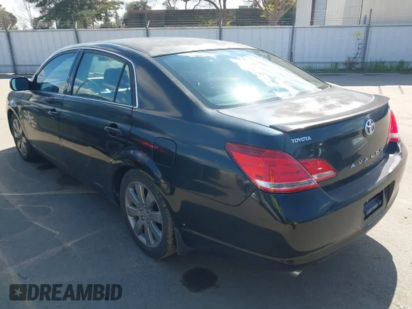 ✅ 2006 Toyota Avalon XL • VIN: 4T1BK36B26U135605 • Lot: 41619710. Wystawiony na IAAI z przebiegiem 331 815 mil. Bezpłatny archiwum sprzedaży aukcyjnych z USA i szczegółowy raport historii pojazdu na DreamBid. Zdjęcie 3.