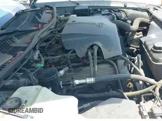 ✅ 2000 Lincoln Town Car Executive • VIN: 1LNHM81WXYY831135 • Лот: 43035729. Опубликован ранее на IAAI с пробегом 92 393 миль. Бесплатный доступ к архиву аукционных продаж из США и подробный отчёт об истории автомобиля на DreamBid. Изображение 12.