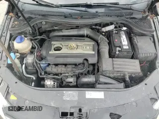 ✅ 2010 Volkswagen CC • VIN: WVWMP9AN4AE555128 • Лот: 84416424. Опубликован ранее на Copart с пробегом 127 288 миль. Бесплатный доступ к архиву аукционных продаж из США и подробный отчёт об истории автомобиля на DreamBid. Изображение 13.