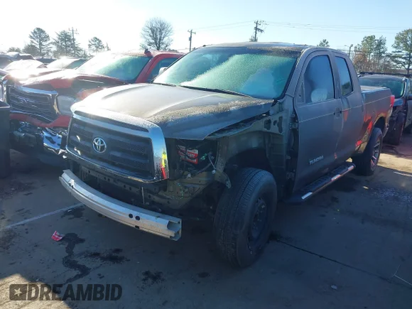 ✅ 2011 Toyota Tundra • VIN: 5TFRY5F10BX111705 • Lot: 44185690. Wystawiony na IAAI z przebiegiem 139 205 mil. Bezpłatny archiwum sprzedaży aukcyjnych z USA i szczegółowy raport historii pojazdu na DreamBid. Zdjęcie 2.